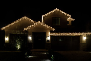 Christmas night lights decorating house