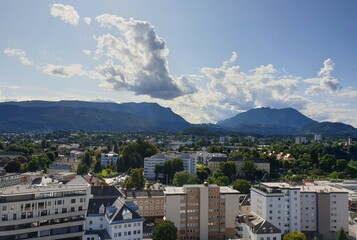 Obraz premium Blick von der Stadtpfarrkirche St. Jakob, Villach, Österreich