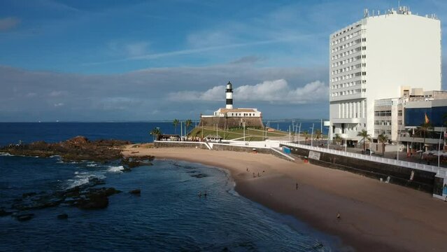 Vista a&eacute;rea do Farol da Barra em Salvador, Bahia. Nordeste do Brasil, 