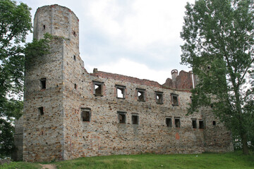 Fototapeta na wymiar castle ruins in Drzewica, Poland, Europe