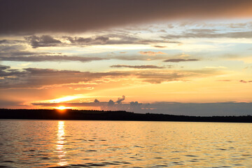 Evening sun on the horizon
