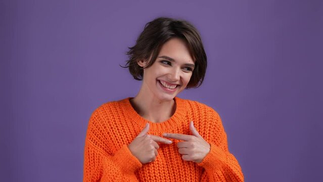 Nice lady date boyfriend feel timid isolated dark violet color background