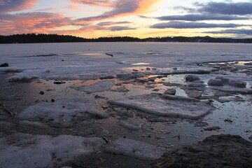 sunset over the sea - B&aelig;rum
