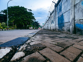 sidewalk 