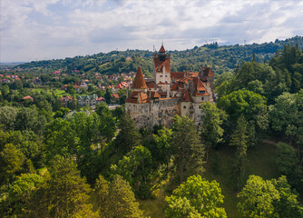 Obraz premium Landscape with medieval Bran castle known for the myth of Dracula. Bran or Dracula Castle in Transylvania. Location: Brasov region, Transylvania, Romania, Europe