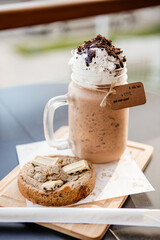 Café Gelado com Tag Cookie Frase