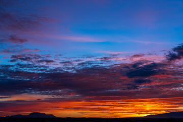 Fototapeta na wymiar Fiery sunset in the sky