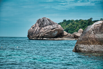 Fototapeta premium Seascape view of the beautiful Andaman sea around Koh Lipe island