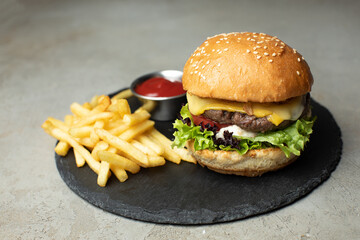 hamburger on the wood