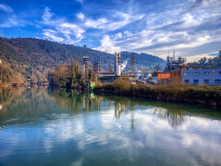 Obraz premium Petrochemical plant in Trubia, Asturias.