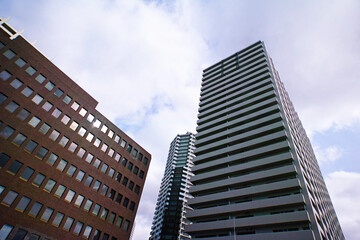 Fototapeta premium 都会のビル。