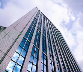 Fototapeta premium 都会のモダンなビル。 ガラス、ブルー。