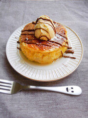 アイスのせホットケーキ 