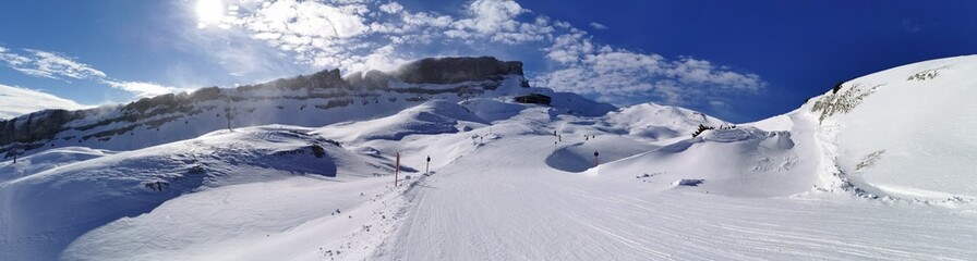 Fototapeta na wymiar The snowy landscaped mountain - Hoher Ifen in Austria in the Alps. 