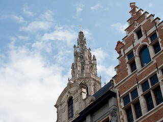 Die Hafenstadt Antwerpen in Belgien