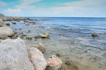 rock cost of the sea