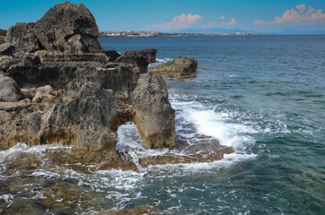 rock cost of the sea