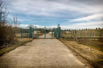 Fototapeta premium US Trainingsgelände - Lost Place