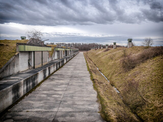 Fototapeta premium US Trainingsgelände - Lost Place