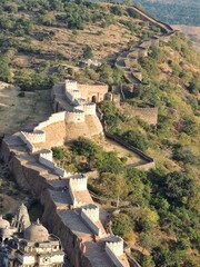 Fototapeta na wymiar Kumbhalgarh fort wall, second longest wall in the world