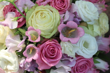 Fototapeta na wymiar Mixed pink wedding flowers
