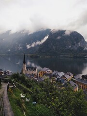 Fototapeta premium church on lake hallstatt
