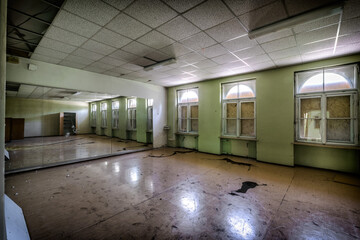 Landesgehörlosenschule - Lost Place