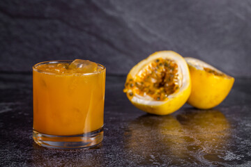 Cocktails. Alcoholic Drinks made with gin, vodka, rum or whiskey mixed with soda water, fruit juices and garnishes with limes and cherries. Classic American bar drinks.