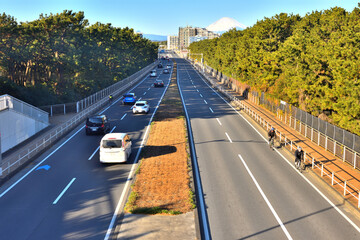 茅ヶ崎国道134号線歩道橋から眺める富士山