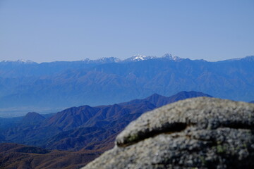 北奥千丈岳から南アルプス連峰の眺望