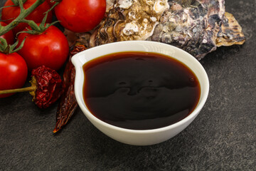 Oyster sauce in the bowl