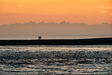 Obraz premium Coucher de soleil sur la Ria d'Etel