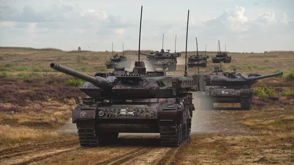 Foto op Plexiglas German Main Battle Tank Leopard 2A7 © Mike Mareen
