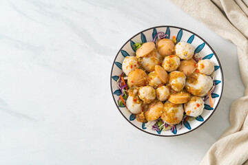 Meatball and fishball spicy salad