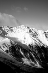 Snowy peaks BW