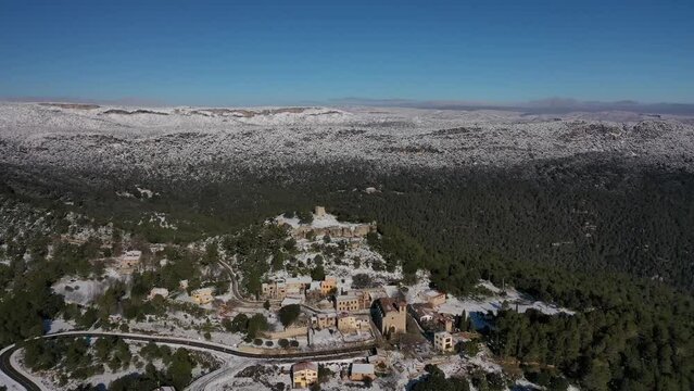 Nevada en el pueblo del Albiol Sierra de Prades Tarragona Spain