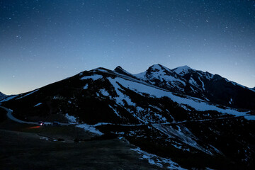 Fototapeta na wymiar mountain peaks under the night sky