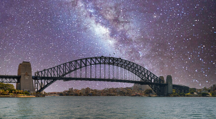 Obraz premium Panoramic view of Sydney Harbour Bridge on a starry night, New South Wales - Australia.