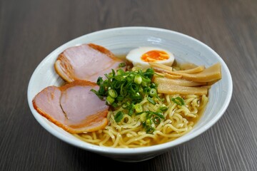 醤油ラーメン