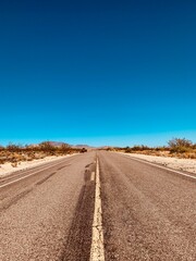 Naklejka premium Straße in der Mojave Wüste