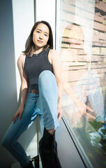 Obraz na płótnie Canvas Japanese American young female model student