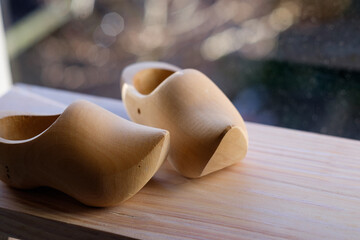 Small clogs near window