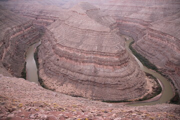 The pink canyon and river of the Goosenecks State Park