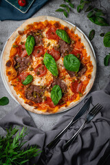 Traditional Italian pizza 