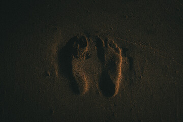 traces on sand