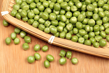 Fresh peas 