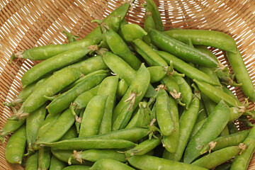 Fresh peas 