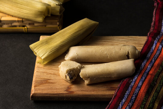 Tamalitos dulces de elote, comida t&iacute;pica guatemalteca