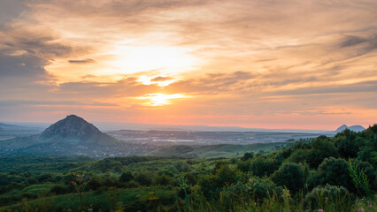 Obraz premium sunset over the mountains