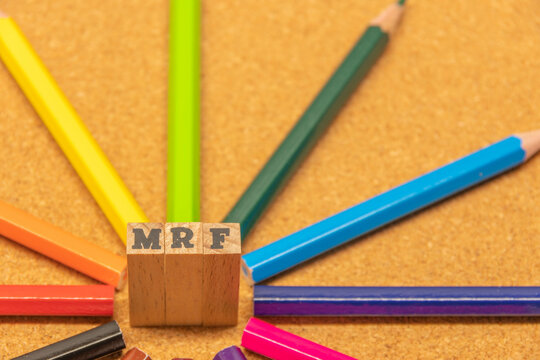 MRF　追加型の公社債投資信託　マネー・リザーブ・ファンド